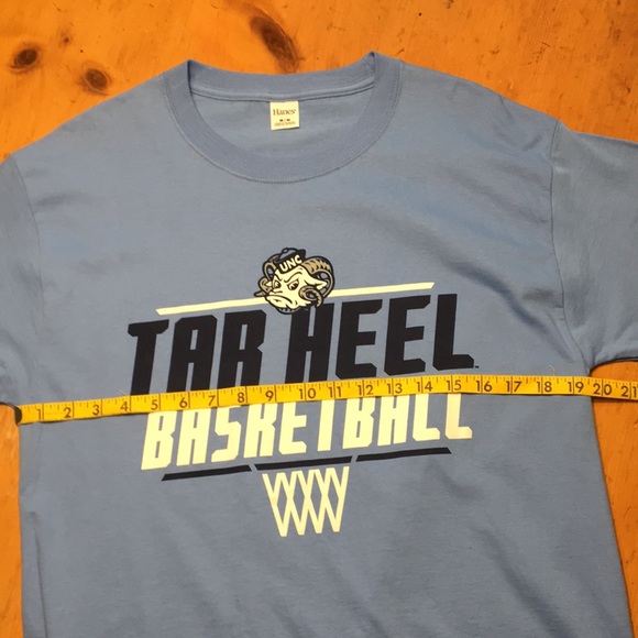 Hanes UNC Tar Heel Basketball T-Shirt - Picture 5 of 7